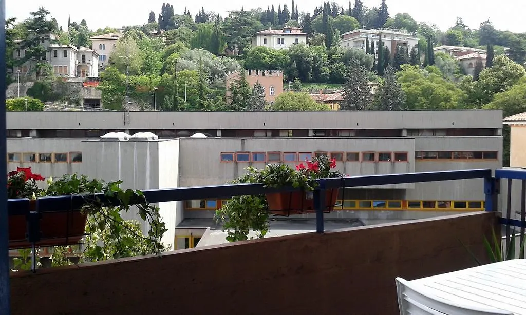 Cristina Apartment Verona Penzion